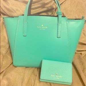 Teal Kate spade bag and wallet set